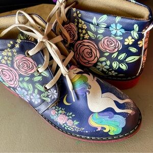 Glorious unicorn boots